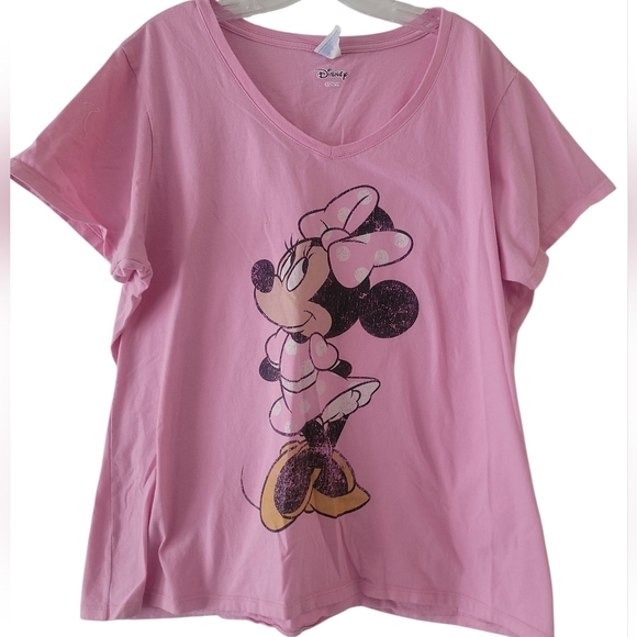 Disney Tops - Disney Pink Tee with Minnie Mouse Graphic